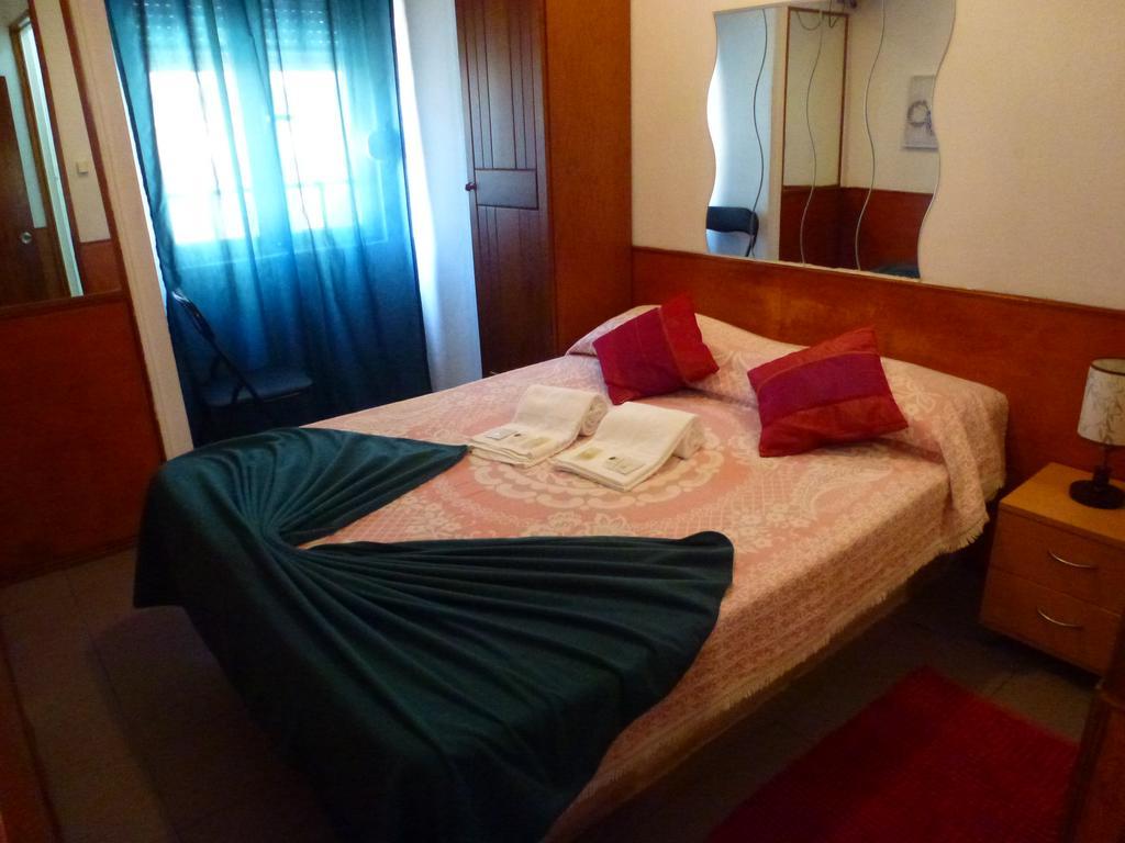 Hospedaria D. Damelio Lisboa Ngoại thất bức ảnh